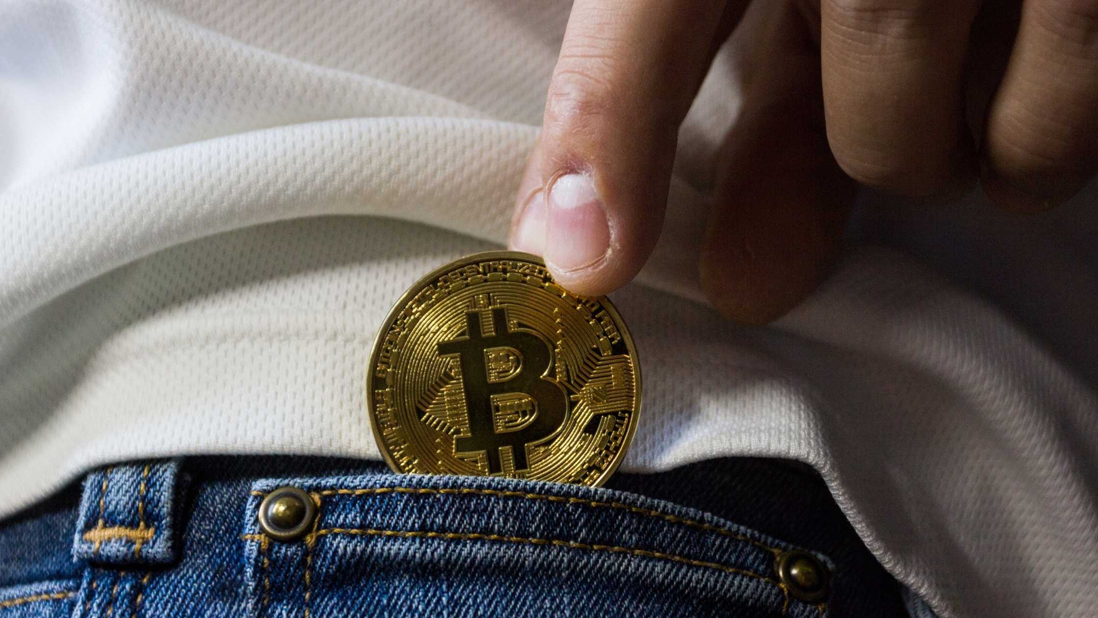 Diferencias entre dinero digital, virtual y criptomonedas como el Bitcoin